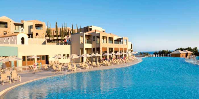 KOS KARDAMENA / KEFALOS Blue Lagoon Village Hotel All inclusive Akce pro repeaters Dítě výhodná cena Vodní park Plážové ručníky Rezervujte včas Nově postavený rozlehlý moderní hotelový komplex má