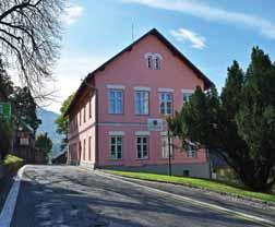 Informační centrum Hukvaldy Proč právě k nám? Široká nabídka propagačních materiálů, služeb a suvenýrů. Příjemné, přátelské prostředí.
