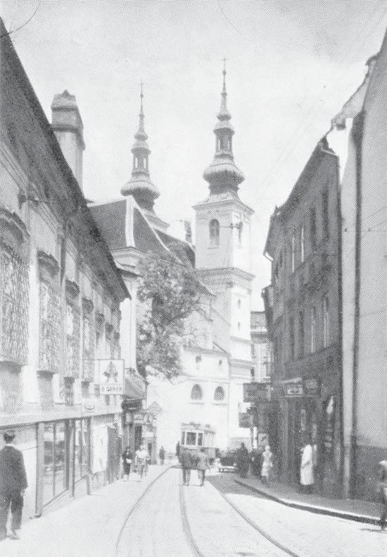 Na snímku nahoře vlevo je zachycen