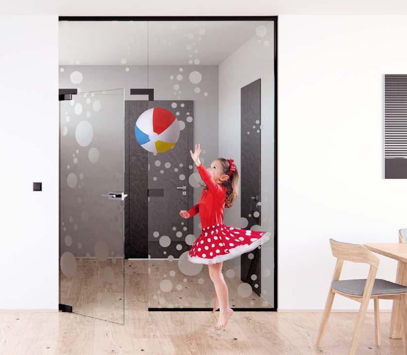 NOVINKA NOVÉ MOTIVY A SKLA SAPGLASS Sklo je moderní a odolný materiál, který najde uplatnění opravdu všude, i v bytovém designu.