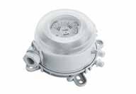 KH-30W Kanálový hygrostat, elektronický Napájení 24 V ss/ st, kontakt přep. 10 (6) A, výstup 0..10V. Rozměry 108 72,5 70 mm, stonek Ø 20 185 mm, IP65, nastavení interní.