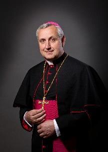 CHARAKTERISTIKA DIECÉZE ČESKOBUDĚJOVICKÉ Charakteristika Diecéze českobudějovické Katedrála: sv. Mikuláše Patroni: sv. Mikuláš, sv. Jan Nepomucký Sídelní biskup: Mons. Vlastimil Kročil 13.