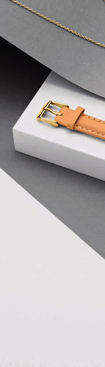 Délka náhrdelníku cca 45 cm, zkracovací očko při délce cca 42 cm. 35 99 400 Kč 1.190,- 3 Dámské hodinky s koženým řemínkem Quartzový strojek. 3 bary. Řemínek z kůže činěné bez chromu.