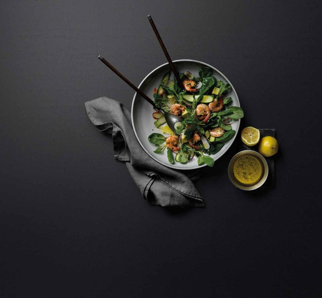 PŘÍSLUŠENSTVÍ PRO VARNÉ DESKY VÝKON NÁDOBÍ MASTERY COLLECTION PLANCHA GRILL MEDIUM Grilujte po celý rok NÁDOBÍ MASTERY COLLECTION TEPPANYAKI GRILOVACÍ PLÁT Autentická asijská jídla z domácí dílny