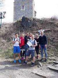 terénu. Příprava, realizace, hodnocení a další činnosti spojené s přípravou akce v přírodě zdárně proběhly. Trasu 25 km absolvovali všichni studenti s úspěchem a bez újmy na zdraví.