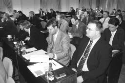 SOVAK Časopis oboru vodovodů a kanalizací číslo 7 8/2005, strana 9/201 VALNÁ HROMADA SDRUŽENÍ OBORU VODOVODŮ A KANALIZACÍ ČR, KTERÁ SE KONALA 13.