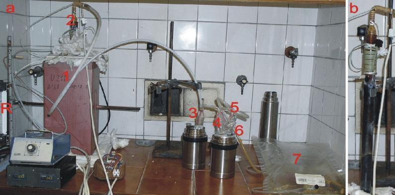 Hmotnostní bilance pevného a kapalného podílu byla provedena na základě váţení pyrolýzního reaktoru a všech částí pouţité aparatury (teflonové hadičky, spojky, promývací baňky, frita) před a po