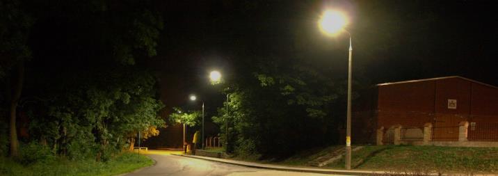 8. Příklady instalací chytrého veřejného osvětlení Chytré veřejné osvětlení v obci Chełmża Lokalita Rok realizace 2014 2015 Počet sv.