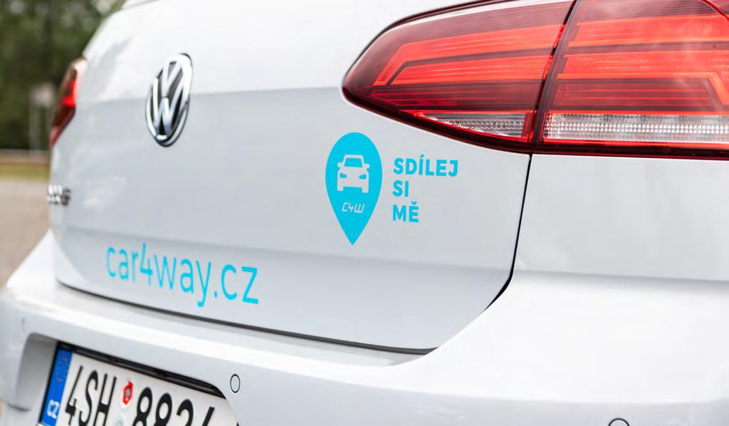 SPARTA BUSINESS NEWS 2018/19 Komunitní carsharing funguje na stejně jednoduchém principu, velkým rozdílem a zároveň přidanou hodnotou je ale to, že konkrétní komunita lidí jezdí konkrétními