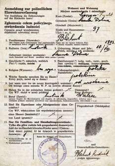 Německá okupace Těšínského Slezska Policejní registrace obyvatelstva ( Fingerabdruck, palcówka ) v prosinci 1939.