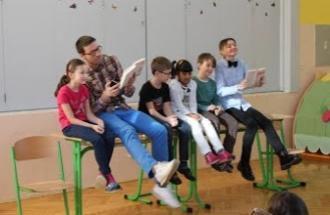 ledna 2016 došlo ke sloučení se ZŠ Slunečnice a došlo ke změně názvu školy: Základní škola Studénka, Sjednocení 650, příspěvková organizace. Ředitelkou byla jmenovaná Mgr.
