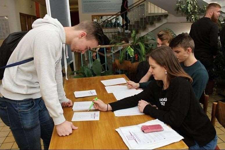 SPŠS Vsetín O co šlo: V rámci studentských