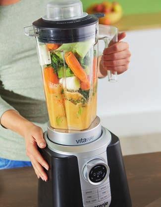 Odolný, s maximálnym výkonom 1500 W vytvorí z ingrediencií jemne hodvábnu kvapalinu alebo prášok. Vďaka 30 000 ot./ min.