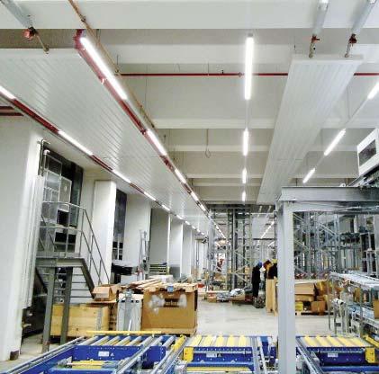 Stropní sálavé panely MSP NOVINKA Teplovodní sálavé panely předávají teplo do prostoru z větší části formou infračerveného záření. Výška zavěšení panelů má přitom pouze podružnou úlohu.