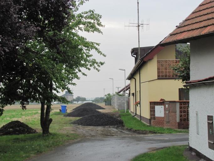 146 N. Nehoda v Bosně Dne 15.dubna v pozdějších odpoledních hodinách došlo na silnici III/24611 před domky čp.