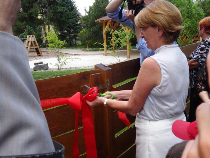 (rekonstruované) hřiště mateřské školky V úterý 1.září byl ve vraňanské škole zahájen nový školní rok.