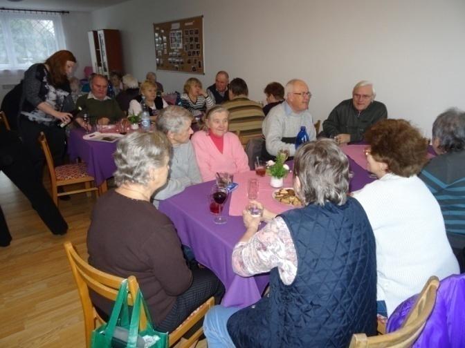 Nejdůležitějším důvodem pro setkávání seniorů zůstala