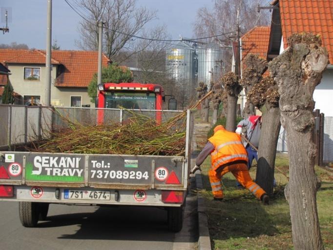Po opětovně provedeném průzkumu s cílem zjistit počet zájemců o likvidaci bioodpadu, který nedopadl pro zájemce o tuhle službu dobře (logický výsledek jsme na vesnici, vše se kompostuje!