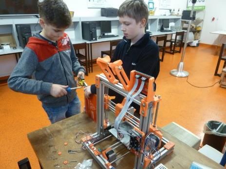 nízkouhlíkatých technologií, ve kterém je partnerem i Trianon. V živé diskusi se pak účastníci dotazovali např.