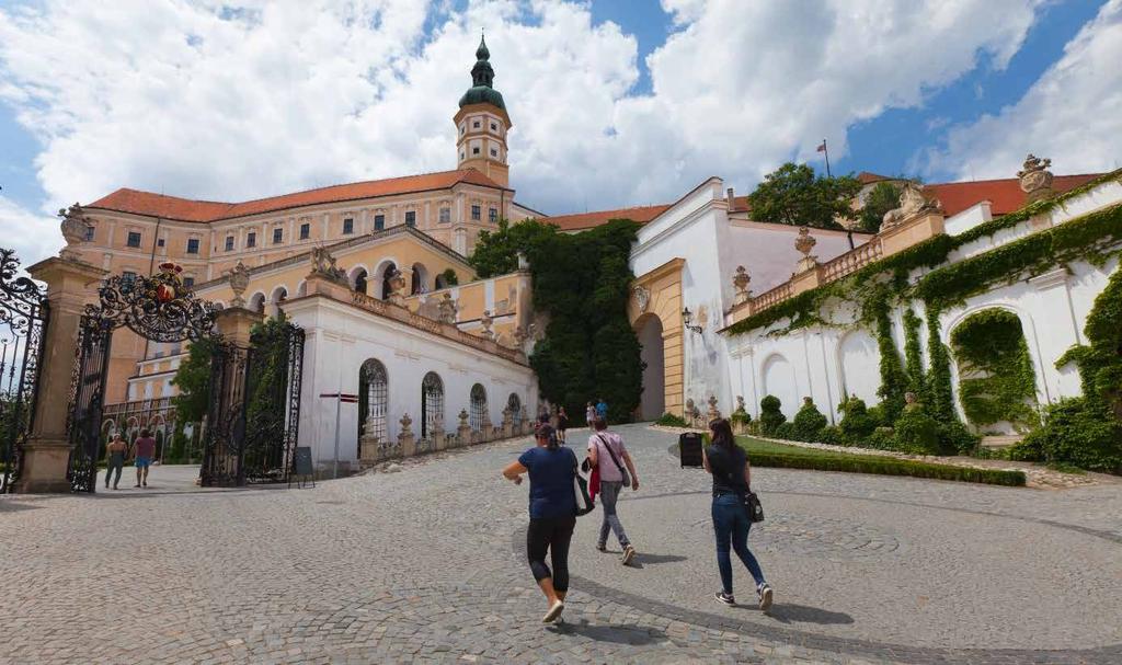 Stavbě patří i cena Gloria musaealis v kategorii Muzejní počin roku 2016 a zahraniční ocenění Iconic Awards 2017, kategorie Best of best