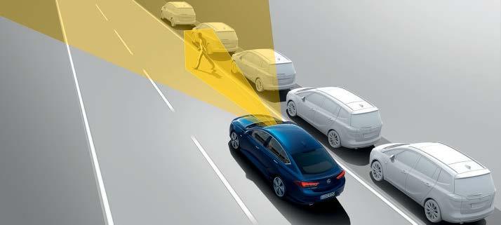 3. Automatické nouzové brzdění s detekcí chodců 3. Pokud systém detekuje chodce, vozidlo nebo jiný objekt vpředu, připraví brzdy na maximální výkon.
