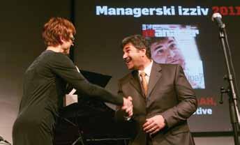 Družabna kronika Podeljeno priznanje managerski izziv Medicina danes je praznovala Revija Manager je 2.
