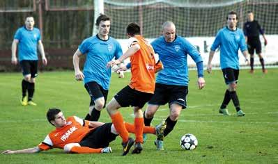 27 MĚSTSKÉ LISTY Sport Březen únor 2014 Fotbalisté Slavoje skončili po podzimu osmí Fotbalisty Slavoje jsme opustili po devíti odehraných kolech, kdy okupovali nepříliš lichotivé jedenácté místo v