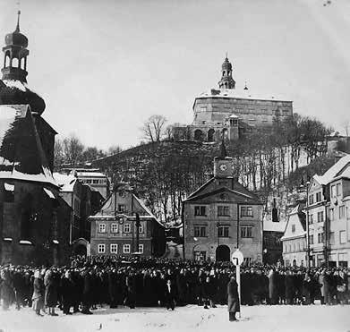 6 VÝROČÍ NÁCHODSKÝ ZPRAVODAJ Proč byl únor 1948 vlastně vítězný? Mnozí z nás si jistě ještě pamatují, jak důležitým mezníkem byl pro minulý režim 25. únor 1948. Pro ty, kteří nevědí, alespoň krátké vysvětlení.