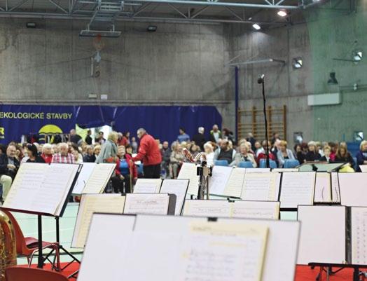 císlo 10 2017 9 Foto KZ Jakub Oubrecht Poděkování za koncert Hudby Hradní stráže a PČR Jako pořadatelé koncertu bychom rádi poděkovali všem, kteří se o tento nevšední zážitek