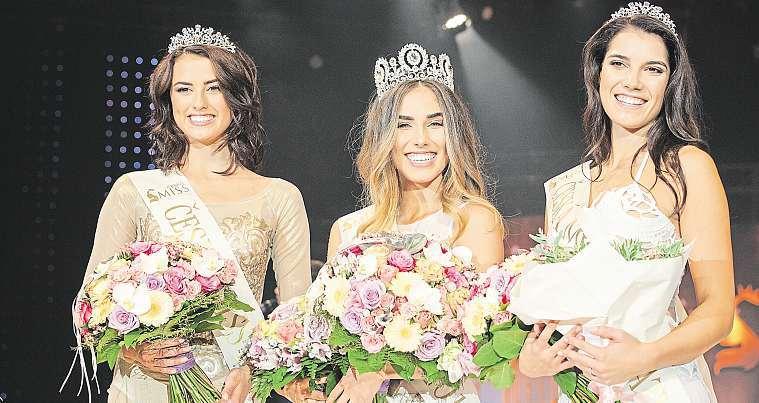 2 13. října 2017 Pardubicko achrudimsko KráskaodHlinskareprezentuje Jennecelý měsíc zbývá do vyhlášení nejkrásnější dívky planety Miss Earth 2017.