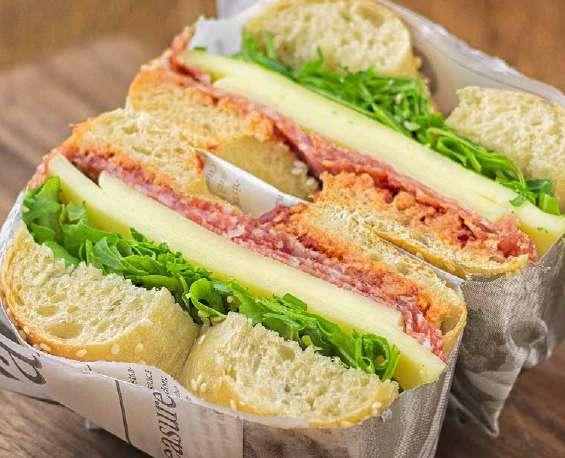BRUSINKY, RUKOLA bagel 1 ks 149,- + menu 194,- 7,4,1