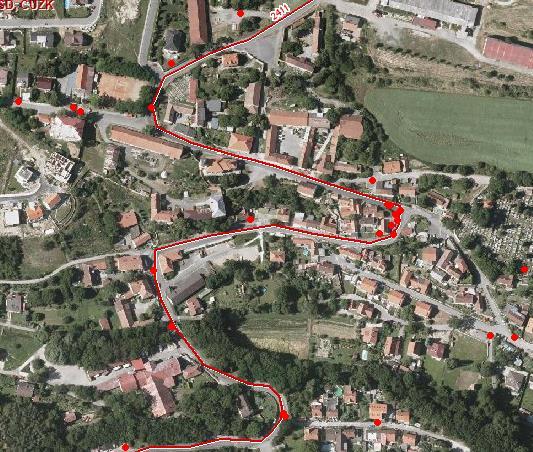 3.3.2 Nehody v ulici Rýznerova Na průtahu obcí Únětice na Rýznerově ulici bylo zaznamenáno v období od 1.1.2007 do 9.2.2016 celkem 19 dopravních nehod, z toho celkem 3 s lehkým zraněním, a v celé obci Únětice pak celkem 34 dopravních nehod, z toho 4 s lehkým zraněním.
