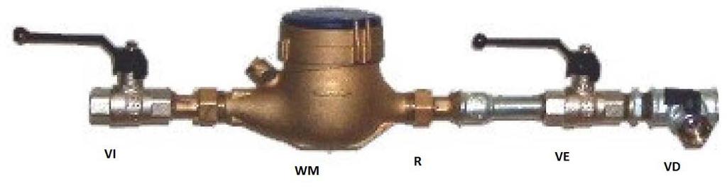 PŘÍKLAD INSTALACE VI = vstupní ventil WM = vodoměr (dočasná výseč potrubí pass kus ) R = zpětný ventil VE = výstupní ventil VD = drenážní ventil Vodoměr musí být instalován při průtoku mezi Q1 a Q3