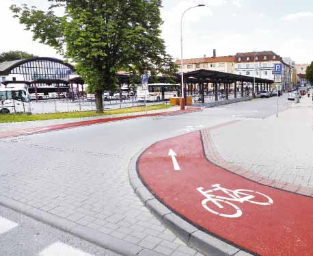 objevovat nové dopravní značení sloužící bezpečnějšímu pohybu cyklistů v dopravním prostoru. Protože se jedná o značení v podmínkách města Tábora nové, přinášíme v této věci více informací.