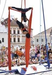 červenec srpen 2014 Táborské kulturní léto ODBOR KULTURY A CESTOVNÍHO RUCHU www.taborcz.eu PIETNÍ AKT K 599. VÝROČÍ UPÁLENÍ MISTRA JANA HUSA 5. července, 19.