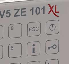 Pouze 6 LED diod na předním panelu slouží pro kontrolu například přítomnosti napájecího napětí, referenční pozice os X a Y, indikaci připravenosti ke značení, probíhajícího značení atd.