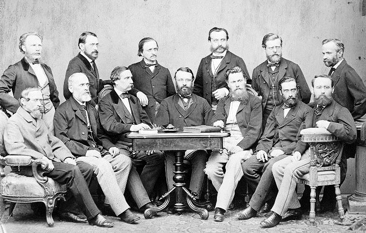 Institut měl obor strojní (5 let) a chemicko-technický (4 roky). V roce 1873 byl institut povýšen na C. k.