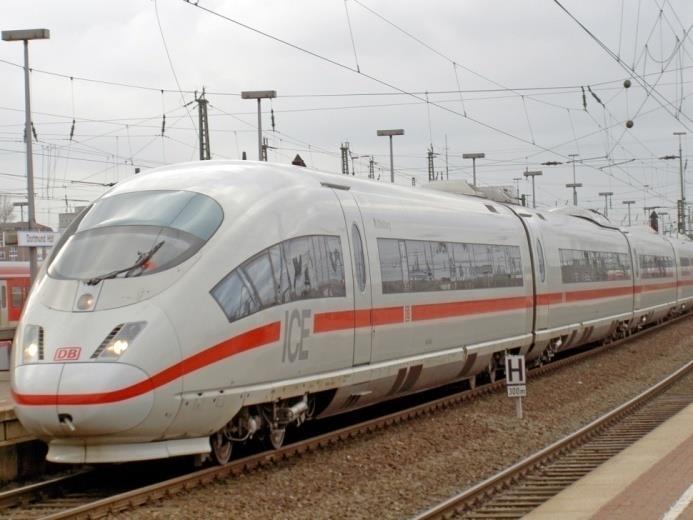 infrastruktury (vlaky od 200-230 km/h) aglomerační VR provoz GPK i pro vlaky na 160 km/h + lepší využití kapacity, i pro zrychlené regionální vlaky vyšší efektivita - vyšší opotřebení