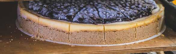 Hmotnosť: 300 g Cena bez DPH: 1,83 Cena s DPH: 2,20 Parená knedla ŠKROB, SÓJOVÁ MÚKA, stabilizátor: guarová guma, emulgátor: