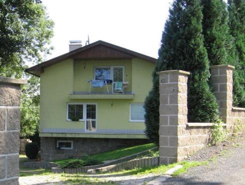 Okrajově využívaný a nevhodně umístěný areál na