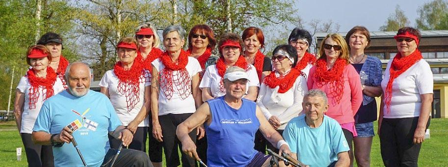 Celkem 23 nacvičujících členů SPV z RC Kolín se zúčastnilo ve dnech 20. 22. dubna nácviku skladby Gymnastický sen ve sportovním středisku Doubí.