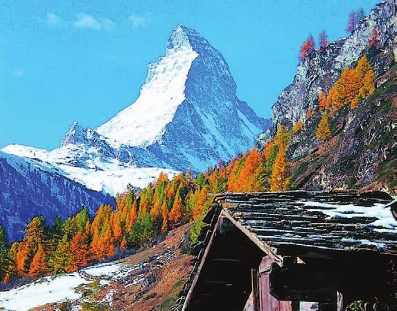 den ráno přijedeme do oblasti Luzernu, horský masív Stoos Morschach, lanovkami pojedeme na vrchol Fronalpstock (1.921 m n. m., odkud se vydáme panoramatickou hřebenovou túrou (cca 2,5 hodiny) na Chlingenstock (1.