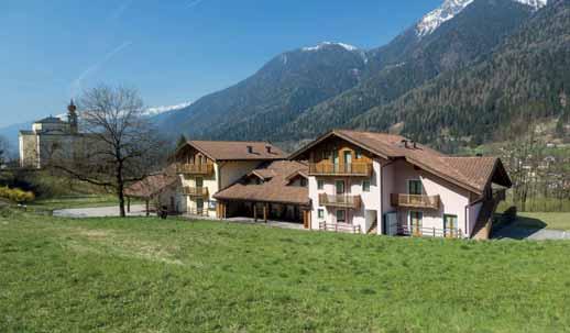 Skirama Dolomiti 12 ne APARTMÁNY RAINALTER C 99 13 ne RESIDENCE GREEN HOUSE C 99 10 m NE upřesnění: kapacita se nachází na dojezdu
