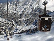 V celé oblasti Le Grand Massif jsou skvělé lyžařské podmínky a pestré aprés-ski aktivity. Jak sportovní, tak i odpočinkové. Též se můžete zúčastnit zábavných show, které se konají po celou sezonu.