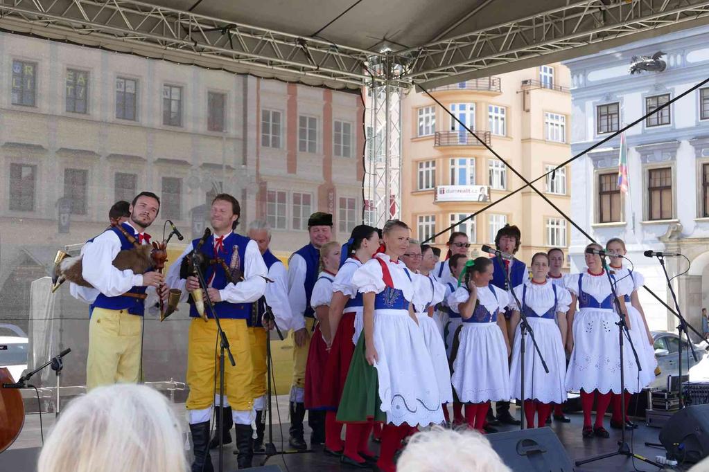 Prácheňský soubor písní a tanců Strakonice muzika a zpěvačky Přehled vystoupení Blaťáckého souboru a Blaťáčku Ševětín r.2017. 20.1. Blaťácký bál 25.2. Masopust 18.3. Blaťáček důchodci Dynín 1.4.