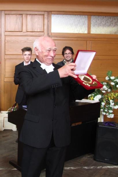 25. května slavil pěvecký sbor Cantus 45. výročí svého vzniku. Při této příležitosti se konal jubilejní koncert, na kterém zpívaly sbory Cantus a Harmonia Mikolow z Polska.