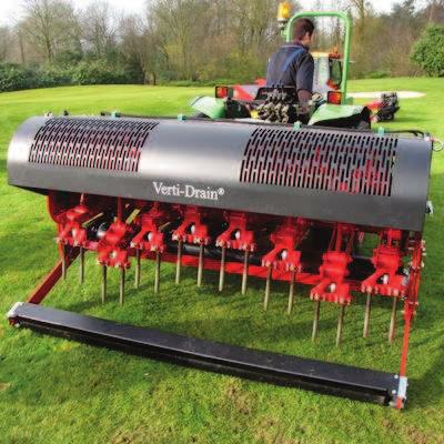 (zdroj www.johndeere.cz) Obrázek 14 Verti Drain (zdroj www.profigrass) 3.2.