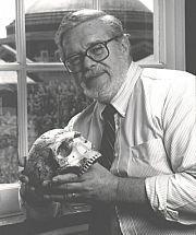 Lewis Roberts Binford (1930-2011) zakladatel nové archeologie přechod od převládajícího deskriptivního idiografického pojetí archeologických výzkumů k explanaci založené na studiu strukturálních a