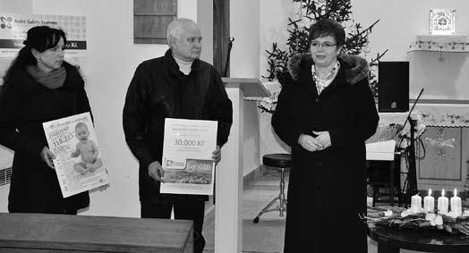 Popřát vše nejlepší a hodně zdraví v novém roce přišli Tři králové také do Vsetínské nemocnice. Zpěvem koled potěšili pacienty i zdravotníky.