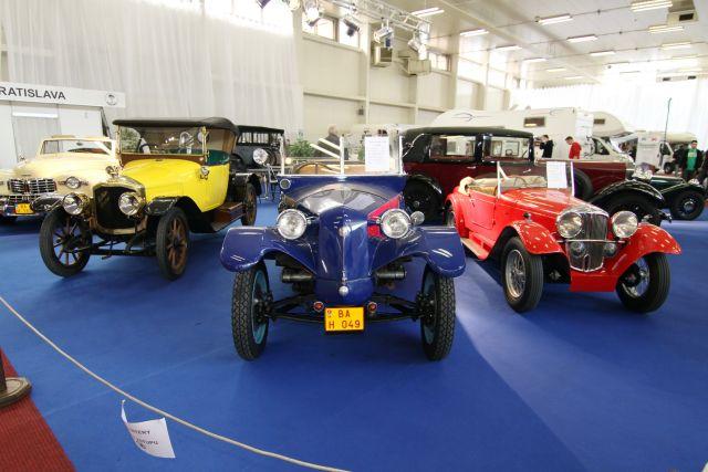 autopríslu enstva Autosalón/Autoservis